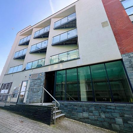Seaview Boutique One-Bedroom Apt 스완지 외부 사진